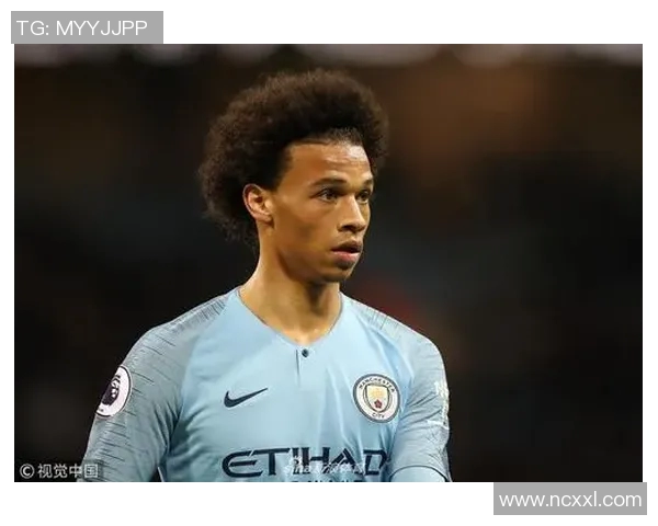 蓬蓬头足球球星的风采与传奇：从球场到生活的独特魅力