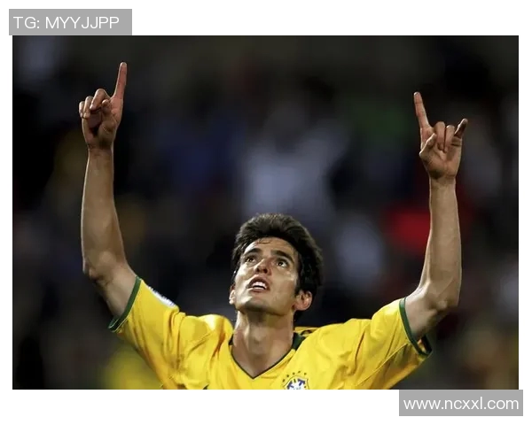 足球历史百年巨星排名揭秘 探索足坛传奇人物的巅峰时刻